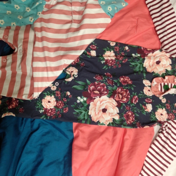 2/jumper outfits - Picture 6 of 6